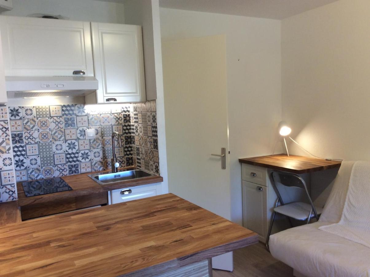 T2 Bandol Ideal Vacances 2 Etoiles Exterior photo